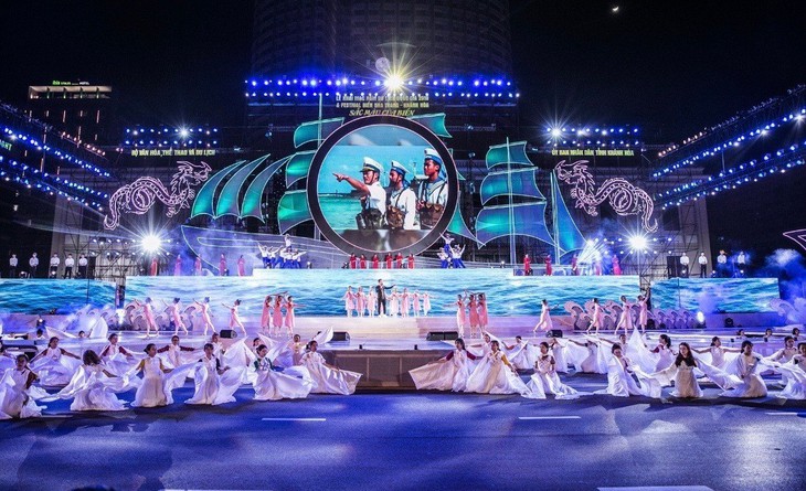 Hơn 50 hoạt động hấp dẫn hứa hẹn hút khách du lịch tại Festival biển Nha Trang 2023 - Ảnh 1. Hơn 50 hoạt động hấp dẫn hứa hẹn hút khách du lịch tại Festival biển Nha Trang 2023 - Ảnh 1.
