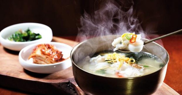 Top 5 cách phòng tránh ngộ độc thực phẩm khi đi du lịch - Ảnh 3.