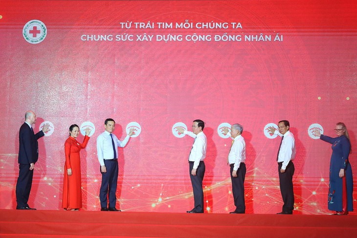 Thay ảnh đại diện trên Zalo hưởng ứng Tháng Nhân đạo 2023 - Ảnh 1.