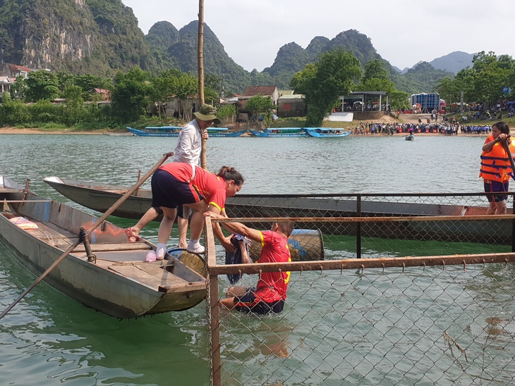 Đặc sắc hội thi cá trắm ở miền Di sản thiên nhiên Thế giới - Ảnh 9.