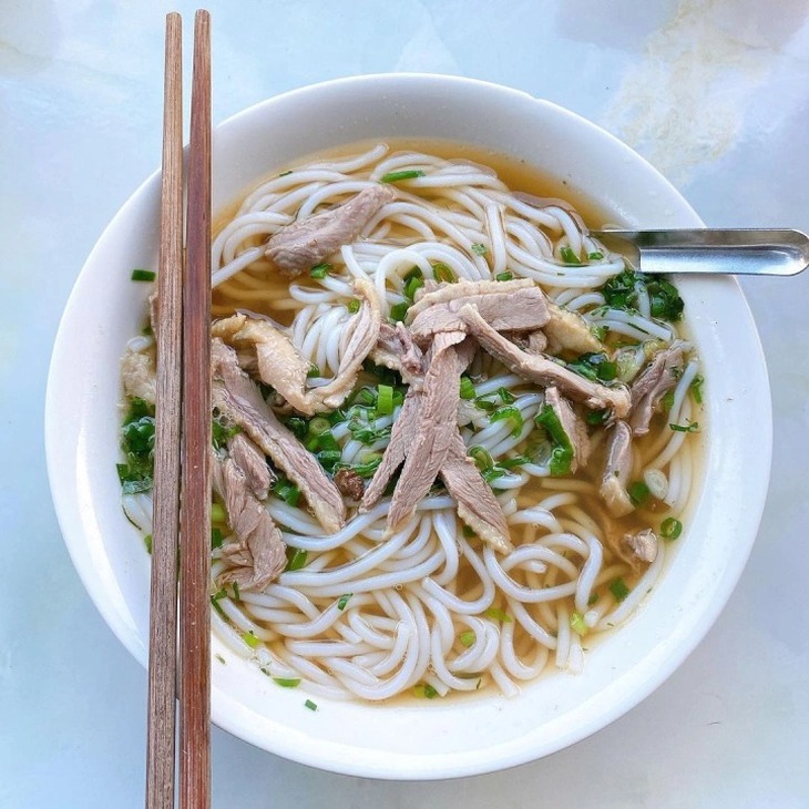 Độc đáo món ăn từ thịt vịt làng của đồng bào Tày ở Hà Giang - Ảnh 4.