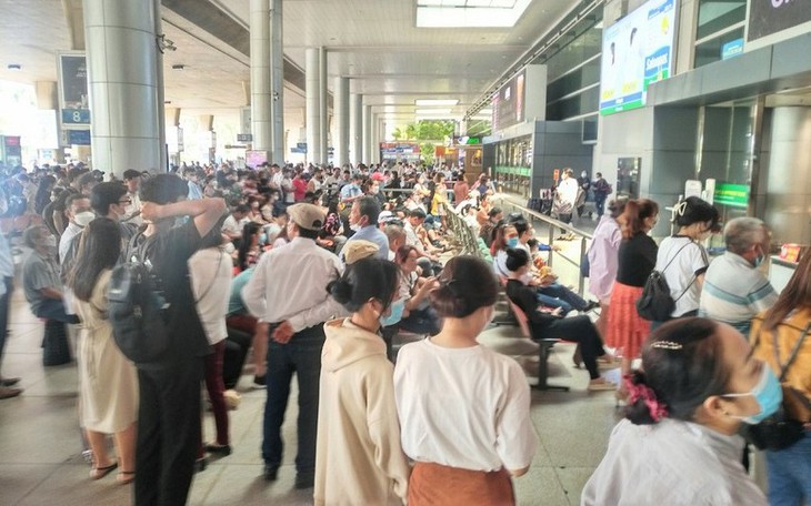 Hai sân bay lớn nhất cả nước đón hơn 205.000 hành khách ngày hôm nay