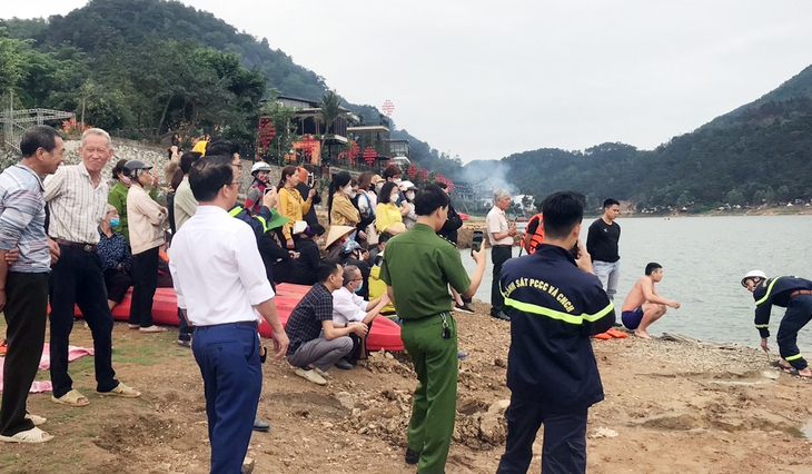 Hà Nội hướng dẫn cho người dân, du khách phòng, chống đuối nước dịp lễ 30/4-1/5 - Ảnh 2.