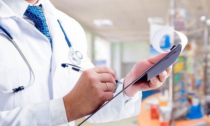 Đơn vị bán hàng đa cấp không được sử dụng hình ảnh bác sĩ, nhân viên y tế quảng cáo sản phẩm - Ảnh 1.