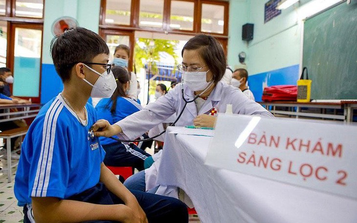 Tuần qua, ca mắc COVID-19 tăng nhanh; cảnh báo nguy cơ lây lan dịch bệnh truyền nhiễm dịp nghỉ lễ dài ngày