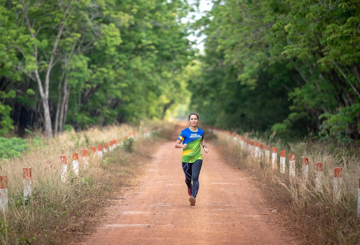 "Cô gái sa mạc" Thanh Vũ: Các runner sẽ muốn trải nghiệm nhiều lần cung đường chạy tại Tây Ninh - Ảnh 1.