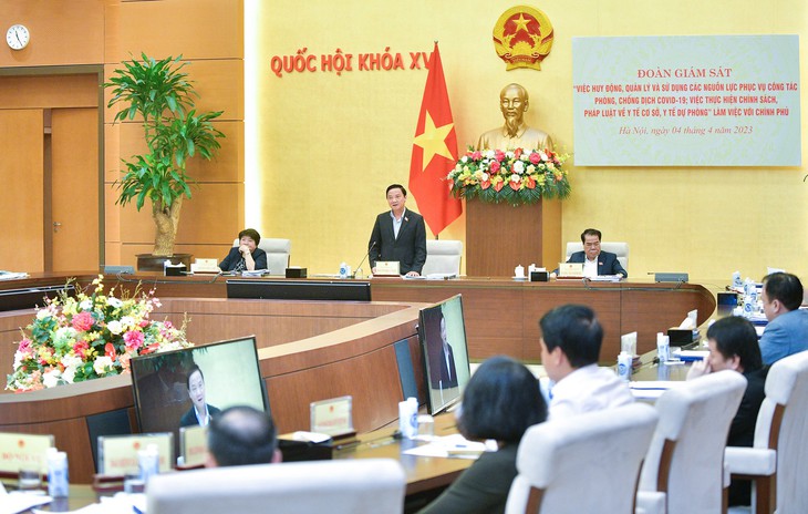 Phó Chủ tịch Quốc hội Nguyễn Khắc Định: Giúp y tế cơ sở, y tế dự phòng có bước phát triển mới - Ảnh 1.