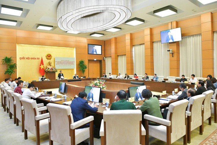 Phó Chủ tịch Quốc hội Nguyễn Khắc Định: Giúp y tế cơ sở, y tế dự phòng có bước phát triển mới - Ảnh 2.