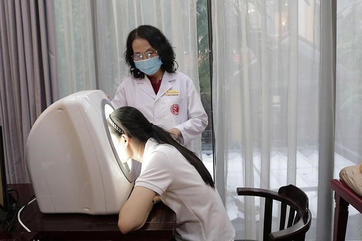 Bài thuốc hỗ trợ điều trị mụn trứng cá bằng Đông y - Ảnh 3.