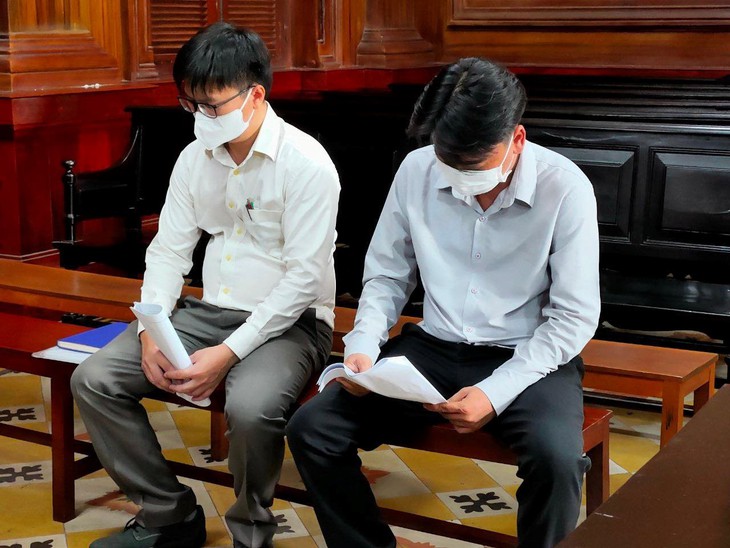 Bắt đầu xét xử vụ cháy chung cư Carina khiến 13 người tử vong - Ảnh 1.