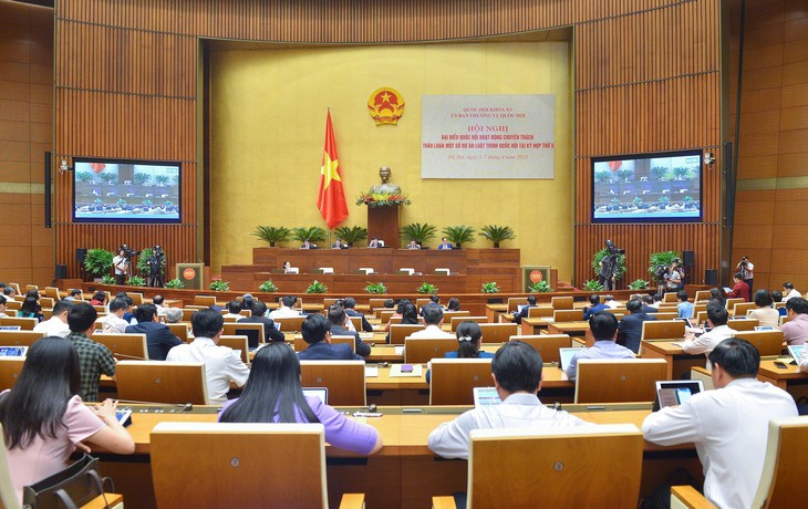 Đấu thầu thuốc, trang thiết bị y tế nhằm lựa chọn được nhà thầu chất lượng, giá cả hợp lý - Ảnh 1. Đấu thầu thuốc, trang thiết bị y tế nhằm lựa chọn được nhà thầu chất lượng, giá cả hợp lý - Ảnh 1.
