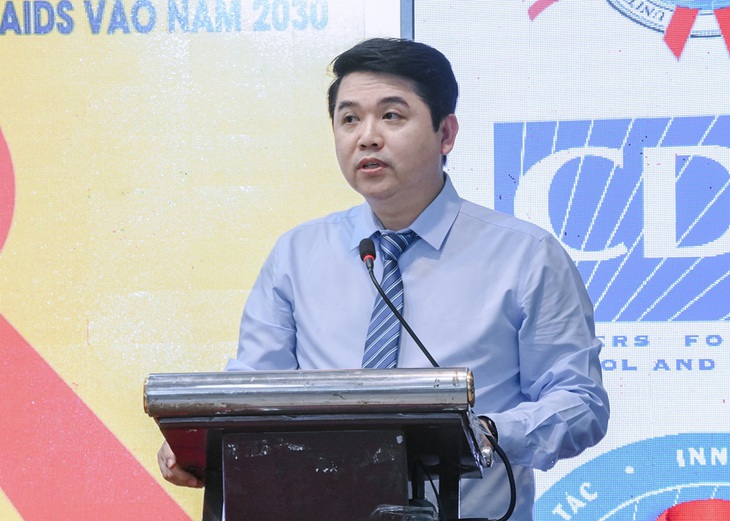 Long An tăng cường phát hiện và điều trị ARV sớm cho người nhiễm HIV - Ảnh 1. Long An tăng cường phát hiện và điều trị ARV sớm cho người nhiễm HIV - Ảnh 1.