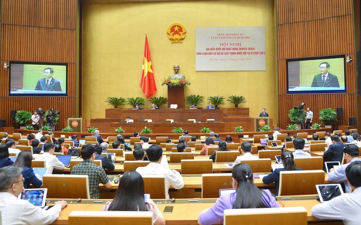Khai mạc Hội nghị ĐBQH chuyên trách, tập trung thảo luận 7 dự án luật