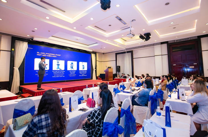 Viện Thẩm mỹ Siam Thailand khởi động chương trình "GIẢI CỨU HÚT MỠ HỎNG 2023" – Cùng chị em tìm lại vóc dáng thanh xuân - Ảnh 2. Viện Thẩm mỹ Siam Thailand khởi động chương trình "GIẢI CỨU HÚT MỠ HỎNG 2023" – Cùng chị em tìm lại vóc dáng thanh xuân - Ảnh 2.