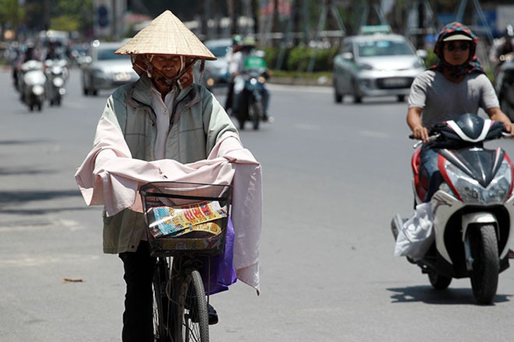 Miền Bắc ít mưa bất thường, nắng nóng diện rộng từ tháng 5 - Ảnh 2.