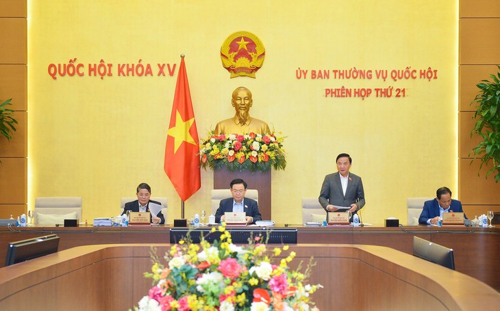 UBTVQH sẽ xem xét báo cáo kết quả giám sát về huy động, sử dụng nguồn lực phòng, chống dịch COVID-19 - Ảnh 1.