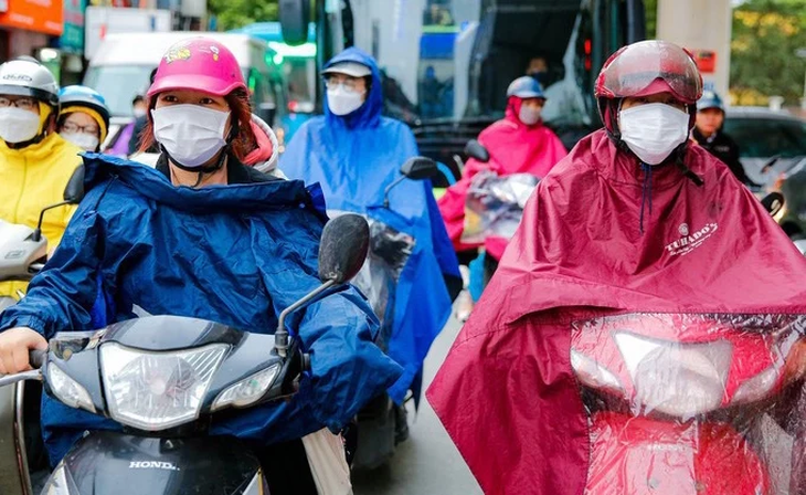 Thời tiết hôm nay 9/4: Mưa lạnh bao trùm Bắc Bộ, Nam Bộ duy trì nắng nóng - Ảnh 1.