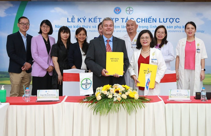 Bayer Việt Nam cùng Bệnh viện Hùng Vương ký kết hợp tác chiến lược - Ảnh 1. Bayer Việt Nam cùng Bệnh viện Hùng Vương ký kết hợp tác chiến lược - Ảnh 1.