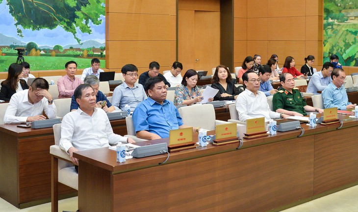 Gặp rủi ro khi gửi tiết kiệm, mua trái phiếu, mua bảo hiểm… khiến cử tri và nhân dân lo lắng - Ảnh 2. Gặp rủi ro khi gửi tiết kiệm, mua trái phiếu, mua bảo hiểm… khiến cử tri và nhân dân lo lắng - Ảnh 2.