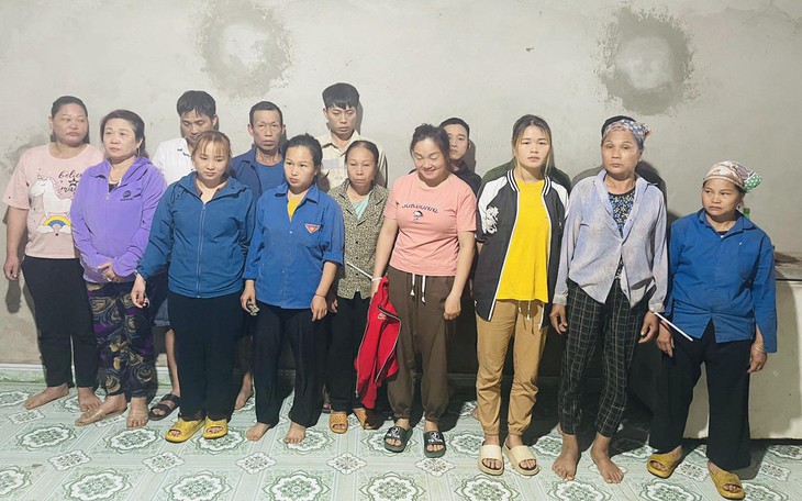 Triệt phá sới bạc xóc đĩa, tạm giữ hình sự nhiều phụ nữ vùng cao