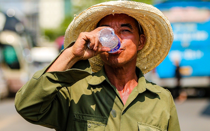Nguyên nhân gây ra các kỷ lục nhiệt độ ở nhiều nơi những ngày qua