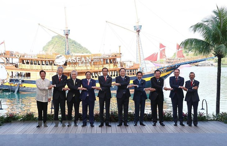Thủ tướng nêu 3 vấn đề quyết định bản sắc, sức sống, uy tín của ASEAN - Ảnh 2.