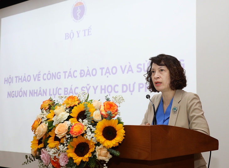 Thứ trưởng Bộ Y tế: Vẫn còn hạn chế, bất cập trong đào tạo và sử dụng nhân lực y tế dự phòng - Ảnh 1. Thứ trưởng Bộ Y tế: Vẫn còn hạn chế, bất cập trong đào tạo và sử dụng nhân lực y tế dự phòng - Ảnh 1.