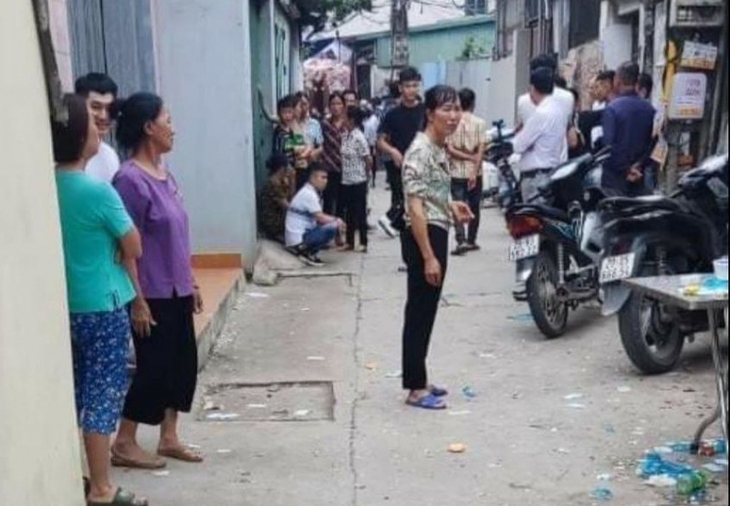 Hé lộ nguyên nhân cô gái trẻ dùng dao đâm 3 người thương vong ở đám cưới - Ảnh 2. Hé lộ nguyên nhân cô gái trẻ dùng dao đâm 3 người thương vong ở đám cưới - Ảnh 2.