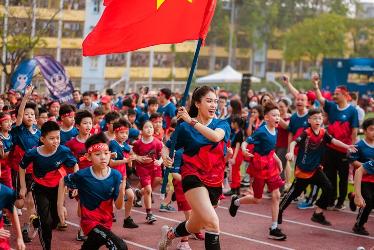 EDURUN 2023: "về đích" thành công với tổng số tiền quyên góp hơn 3 tỷ đồng - Ảnh 3.