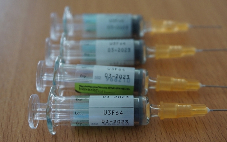 Tiêm vaccine hết hạn cho trẻ tại Thanh Hoá: Bộ Y tế yêu cầu làm rõ trách nhiệm, chấn chỉnh quy trình tiêm chủng