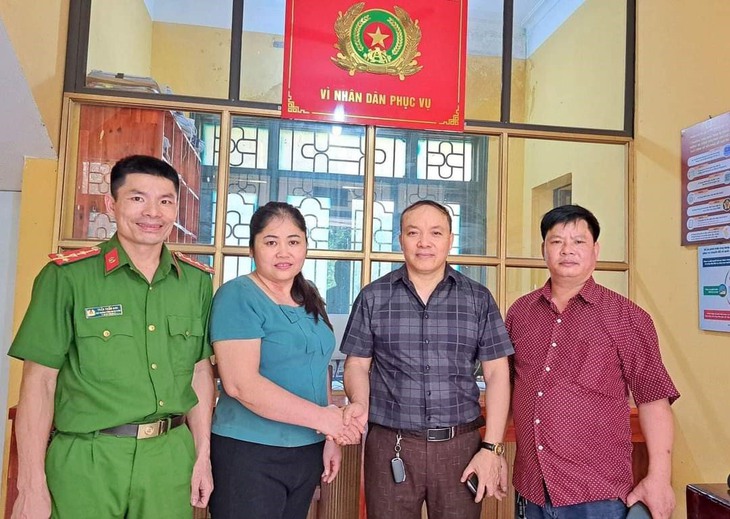 Trả lại 250 triệu đồng cho người chuyển khoản nhầm - Ảnh 1.