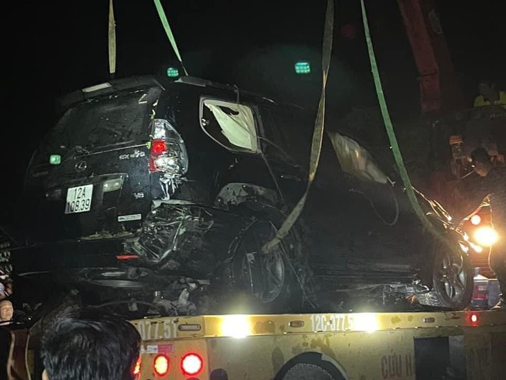 Thông tin mới vụ giám đốc doanh nghiệp tử vong trong ô tô Lexus lao xuống sông Kỳ Cùng  - Ảnh 2.