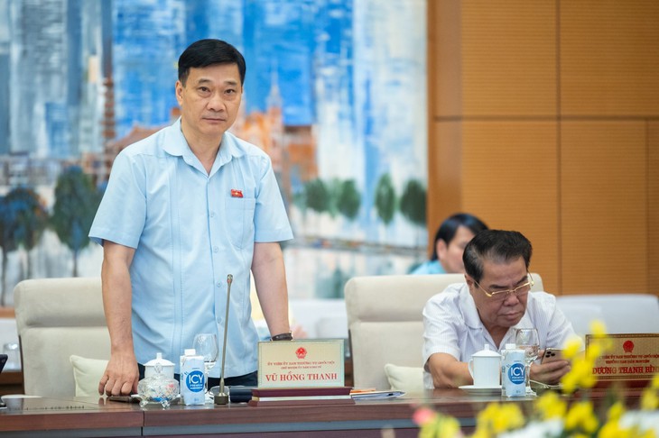 'Giảm 2% thuế GTGT góp phần giảm giá hàng hóa, dịch vụ, thúc đẩy sản xuất kinh doanh' - Ảnh 4. 'Giảm 2% thuế GTGT góp phần giảm giá hàng hóa, dịch vụ, thúc đẩy sản xuất kinh doanh' - Ảnh 4.