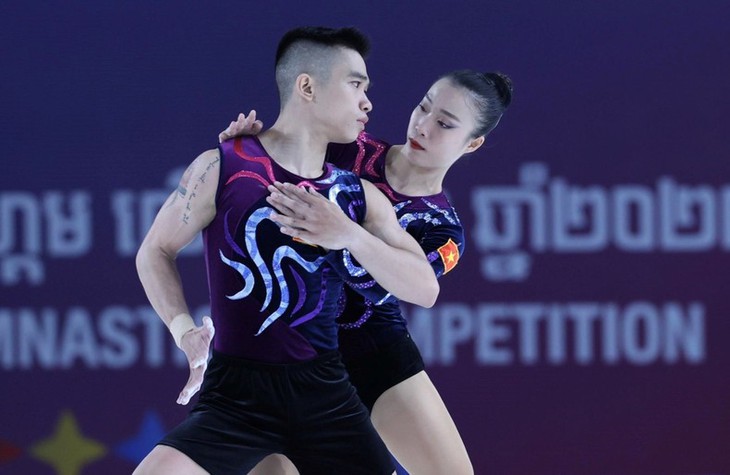 Giành thêm 2 HCV, Aerobic Việt Nam thắng tuyệt đối tại SEA Games 32 - Ảnh 1.