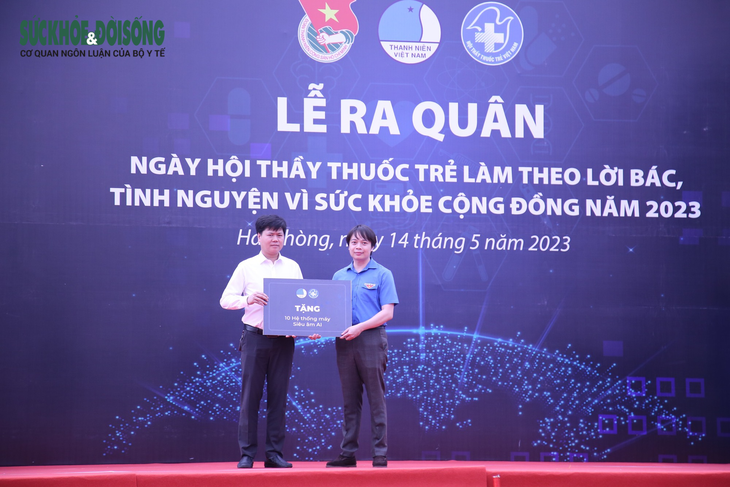 Thầy thuốc trẻ 40 tỉnh thành đồng loạt tư vấn, khám bệnh miễn phí cho người dân - Ảnh 5.
