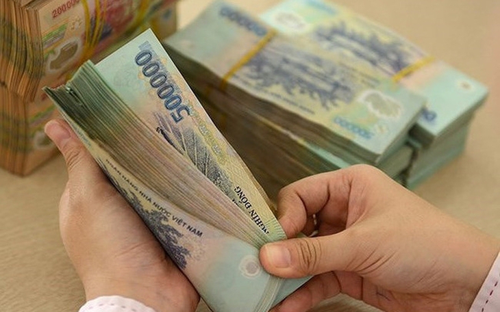 Nóng: Chính phủ vừa ban hành Nghị quyết tăng lương cơ sở lên 1,8 triệu đồng/tháng - Ảnh 1.