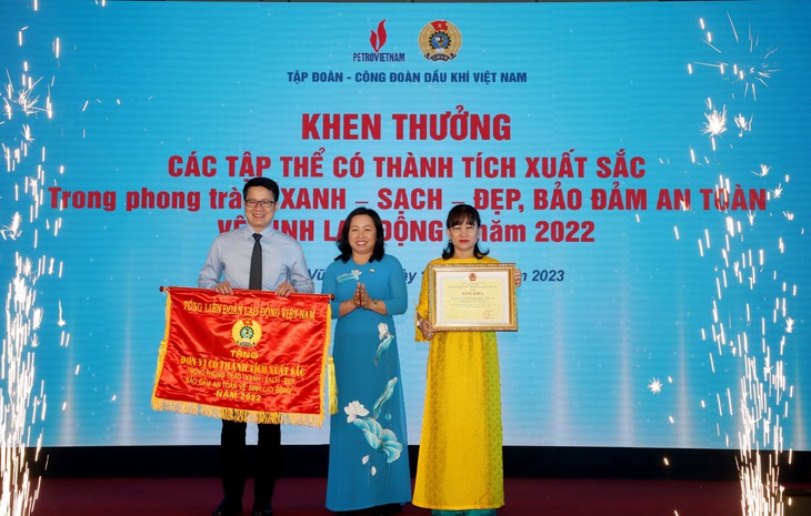 Công đoàn PV GAS được vinh danh tại Lễ phát động Tháng Công nhân năm 2023 của ngành Dầu khí - Ảnh 1.