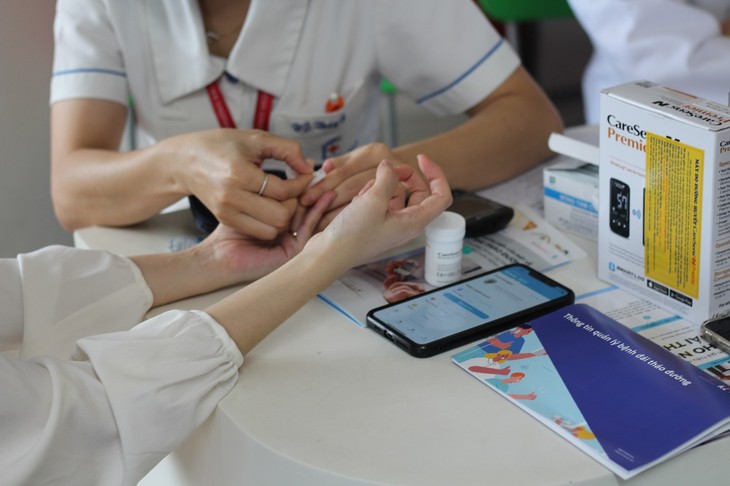 Thí điểm mô hình chăm sóc từ xa: sau phẫu thuật ung thư dạ dày và các bệnh mạn tính - Ảnh 2.