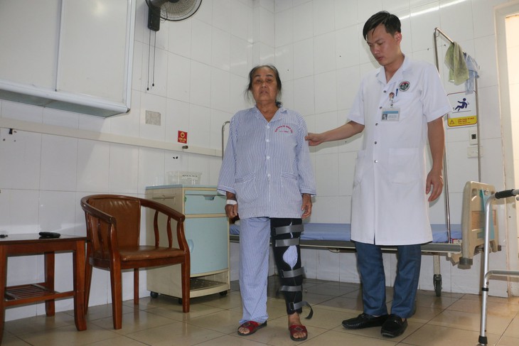 Đưa ứng dụng công nghệ in 3D vào phẫu thuật thay khớp gối - Ảnh 2. Đưa ứng dụng công nghệ in 3D vào phẫu thuật thay khớp gối - Ảnh 2.
