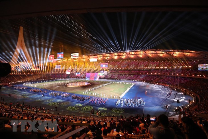 SEA Games 32 chính thức khép lại - Ảnh 1.