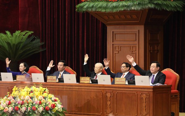 Thông báo Hội nghị giữa nhiệm kỳ Ban Chấp hành TW Đảng khóa XIII - Ảnh 2. Thông báo Hội nghị giữa nhiệm kỳ Ban Chấp hành TW Đảng khóa XIII - Ảnh 2.