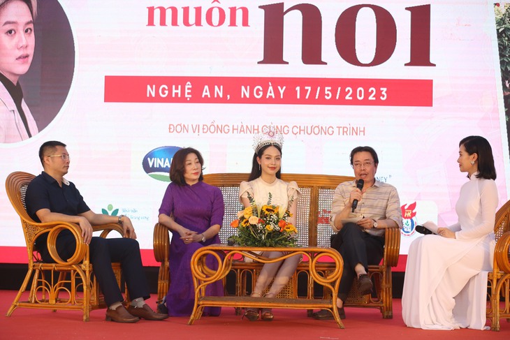 "Hãy chia sẻ, hãy lên tiếng, đừng im lặng trước bạo lực học đường" - Ảnh 2.