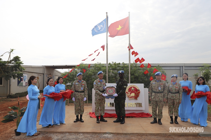 Khánh thành cột cờ ở Nam Sudan nhân kỷ niệm ngày sinh Chủ tịch Hồ Chí Minh - Ảnh 2.