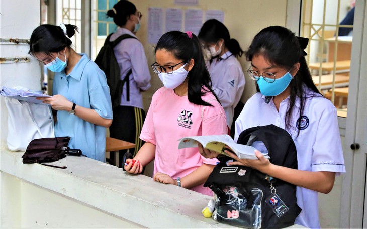 Trượt lớp 10 công lập, học sinh sẽ học ở đâu?