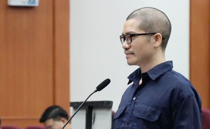 Y án Nguyễn Thái Luyện, vợ và em trai Luyện được giảm án - Ảnh 2. Y án Nguyễn Thái Luyện, vợ và em trai Luyện được giảm án - Ảnh 2.