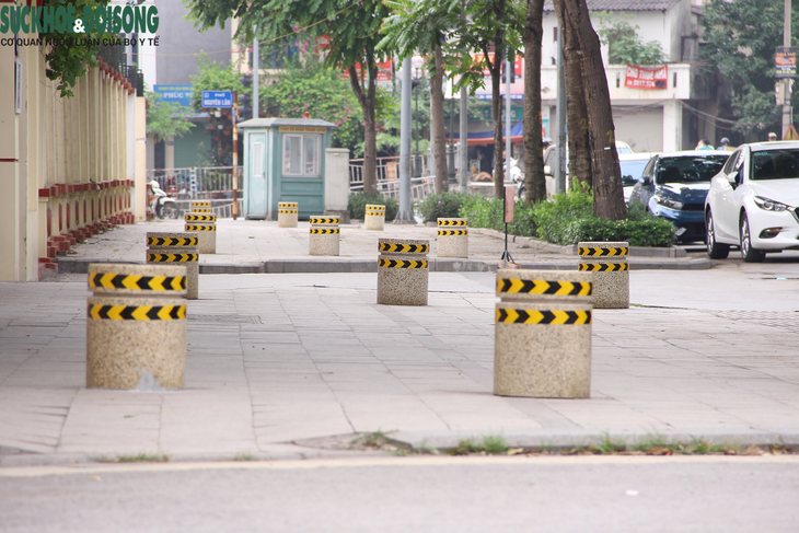 Liên tục bị tái chiếm, Hà Nội yêu cầu nghiên cứu cho thuê vỉa hè - Ảnh 3.