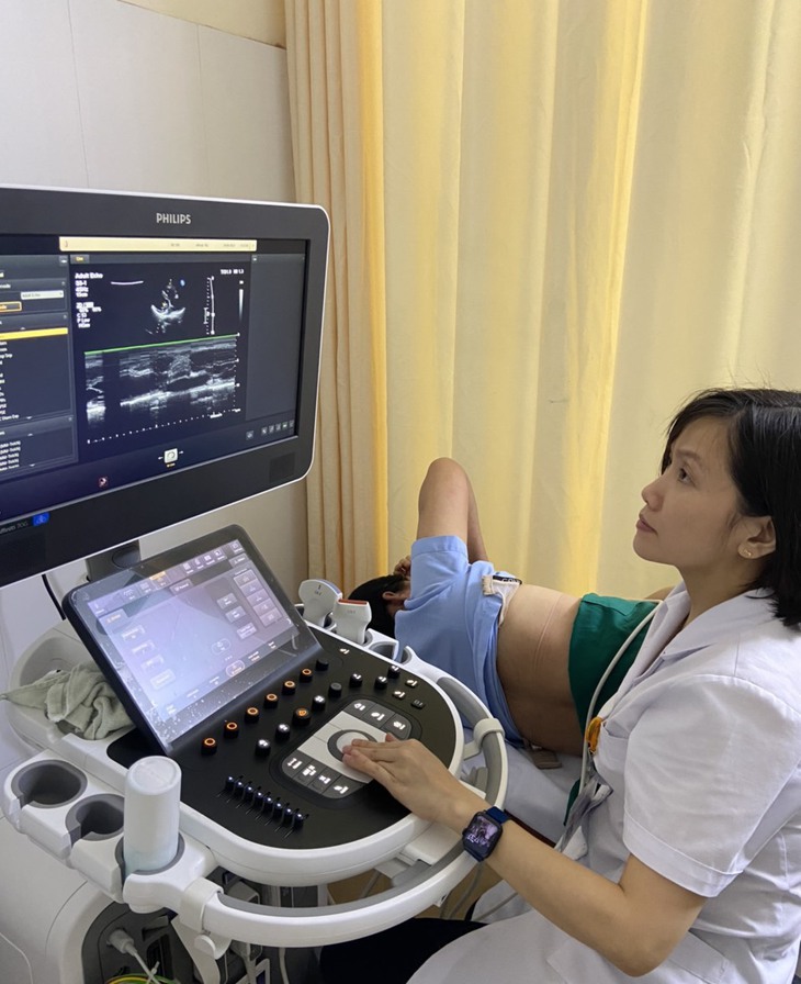 Lưu ý kiểm soát huyết áp trong mùa nắng nóng - Ảnh 1.