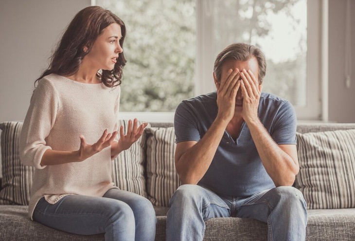 Suy giảm ham muốn tuổi trung niên: Nhiều quý ông chịu "án oan" - Ảnh 1.