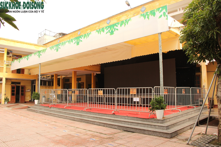 Thông tin vụ nam sinh lớp 4 Hải Dương không may gặp nạn trong ngày Hội đọc sách ở trường - Ảnh 1. Thông tin vụ nam sinh lớp 4 Hải Dương không may gặp nạn trong ngày Hội đọc sách ở trường - Ảnh 1.