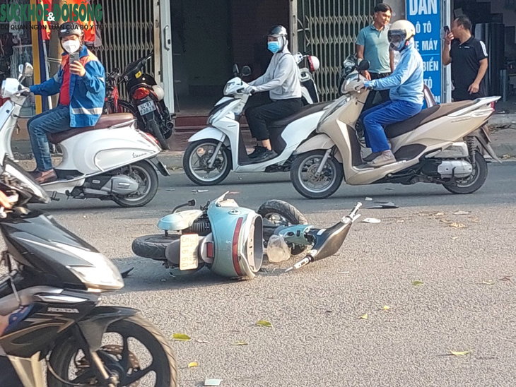 Vụ "ô tô điên" gây tai nạn liên hoàn ở Hải Dương: Tài xế khai gì tại cơ quan công an? - Ảnh 1.